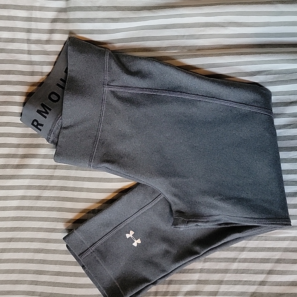 Under Armour Capri Compression Leggings